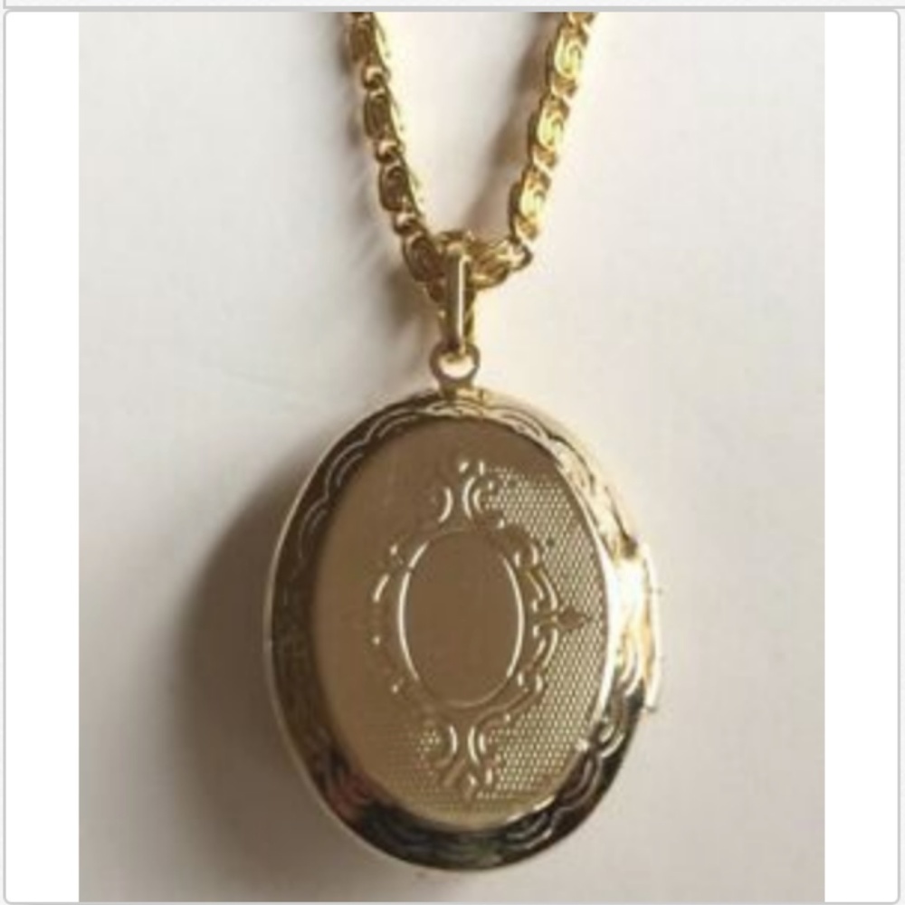 Gold Cameo Necklace Locket Plus Size 24" X-Long - Picture 3 of 8